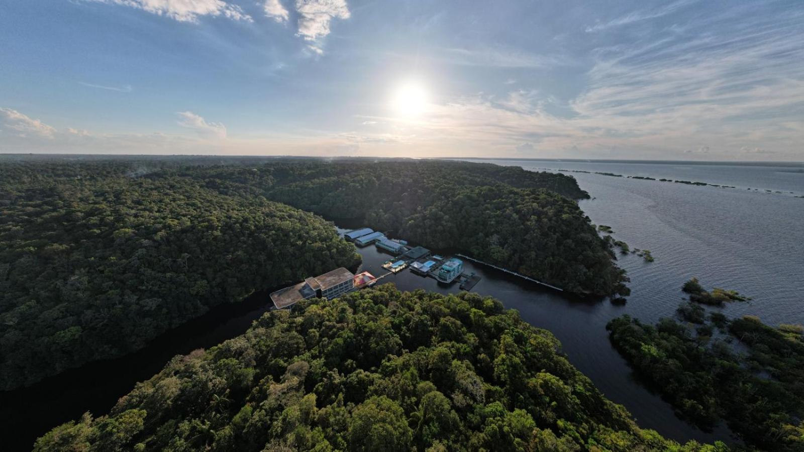 Uiara Amazon Resort มาเนาส์ ภายนอก รูปภาพ